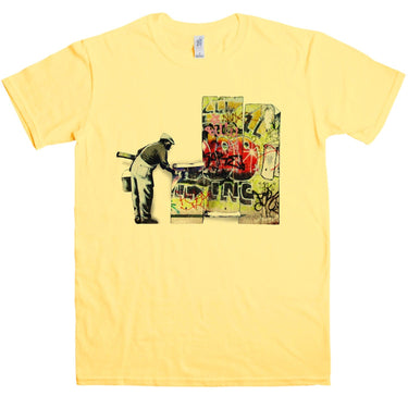 Banksy Grafitti Wallpaper Mens T-Shirt 8Ball